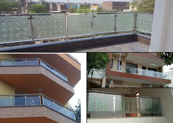 Glass Balcony Railing